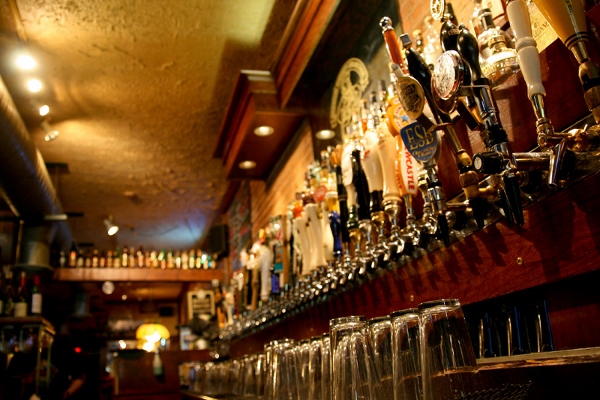 pubs-bars-full (600x400)