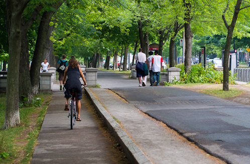 bike-path-pedestrians