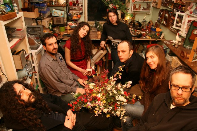 Thee Silver Mt. Zion (640x427)