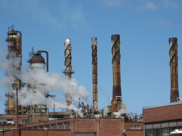 quebec oil and gas (640x480)