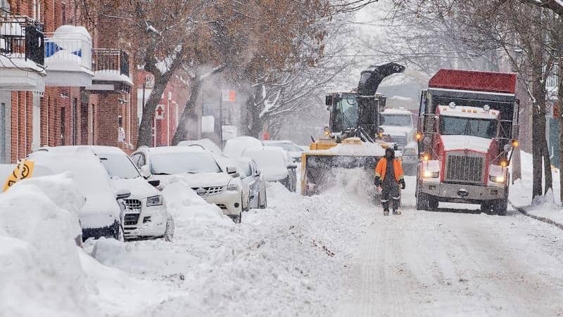 Visibility will be reduced to near zero on Monday as Montreal winter storm warning comes into effect