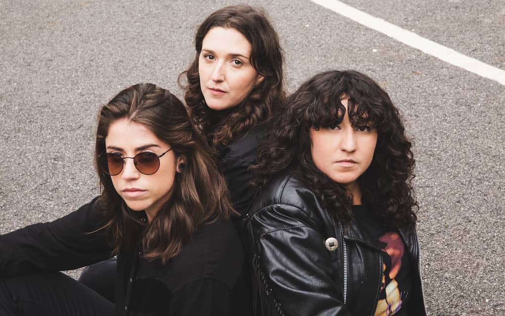 Montreal punk queens les Shirley drop their debut album