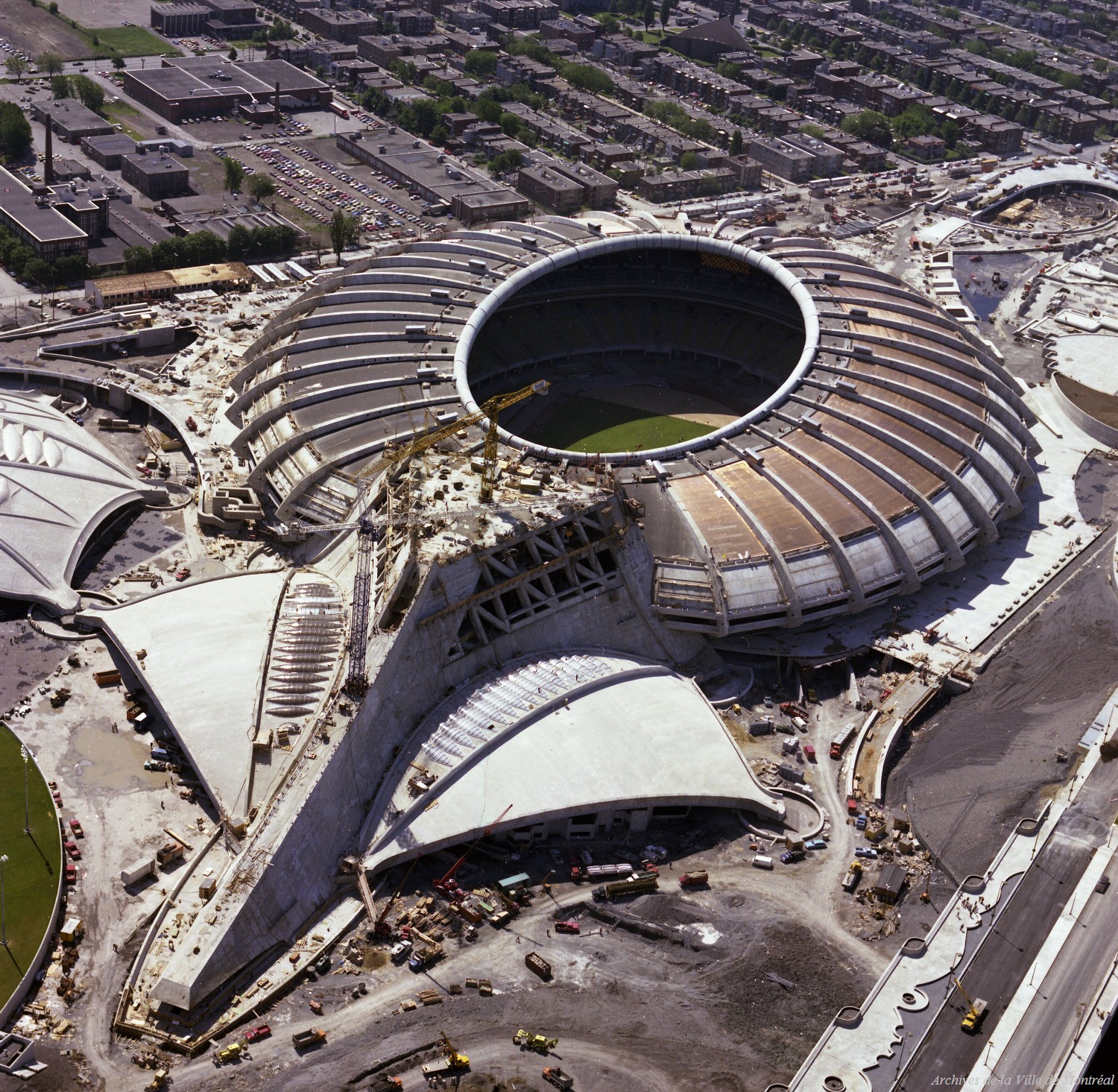 montreal olympic stadium