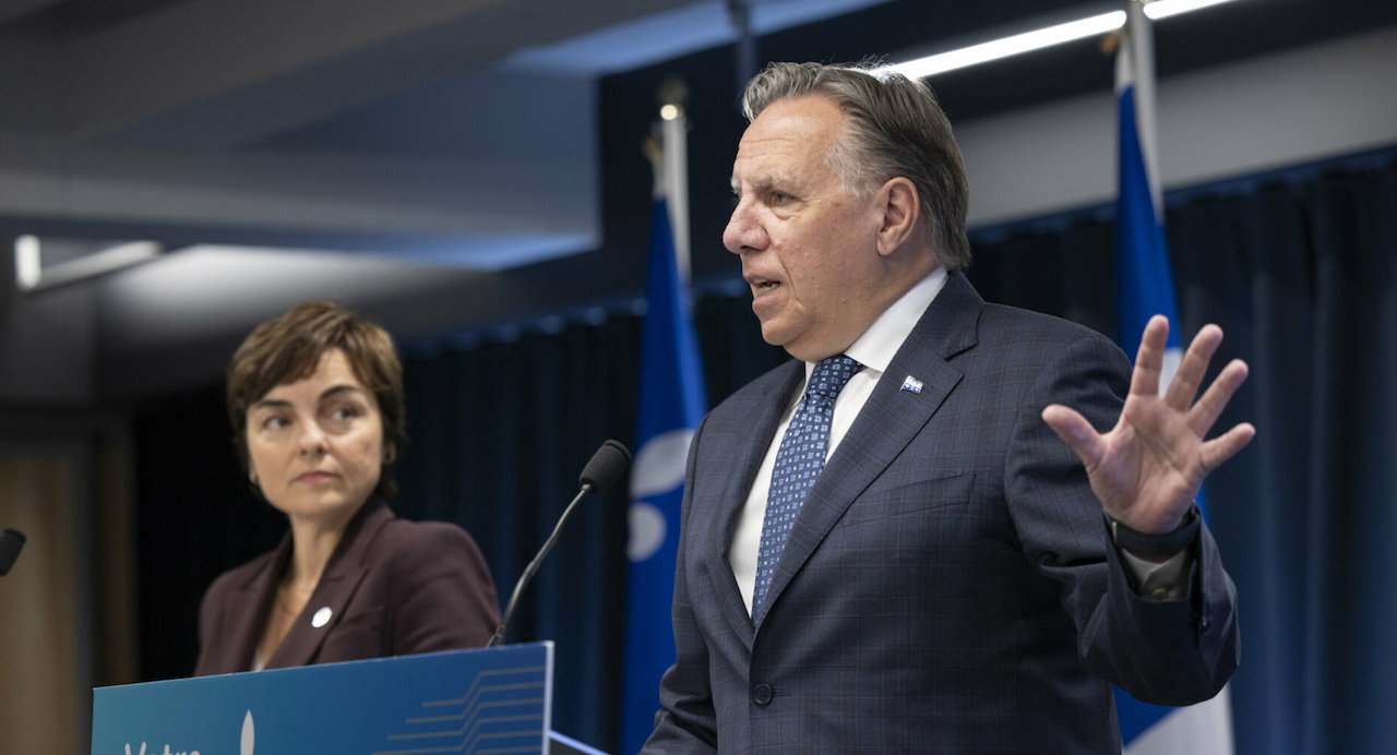 Quebec refugee advocates challenge CAQ’s unrealistic six-month timeline to speak French