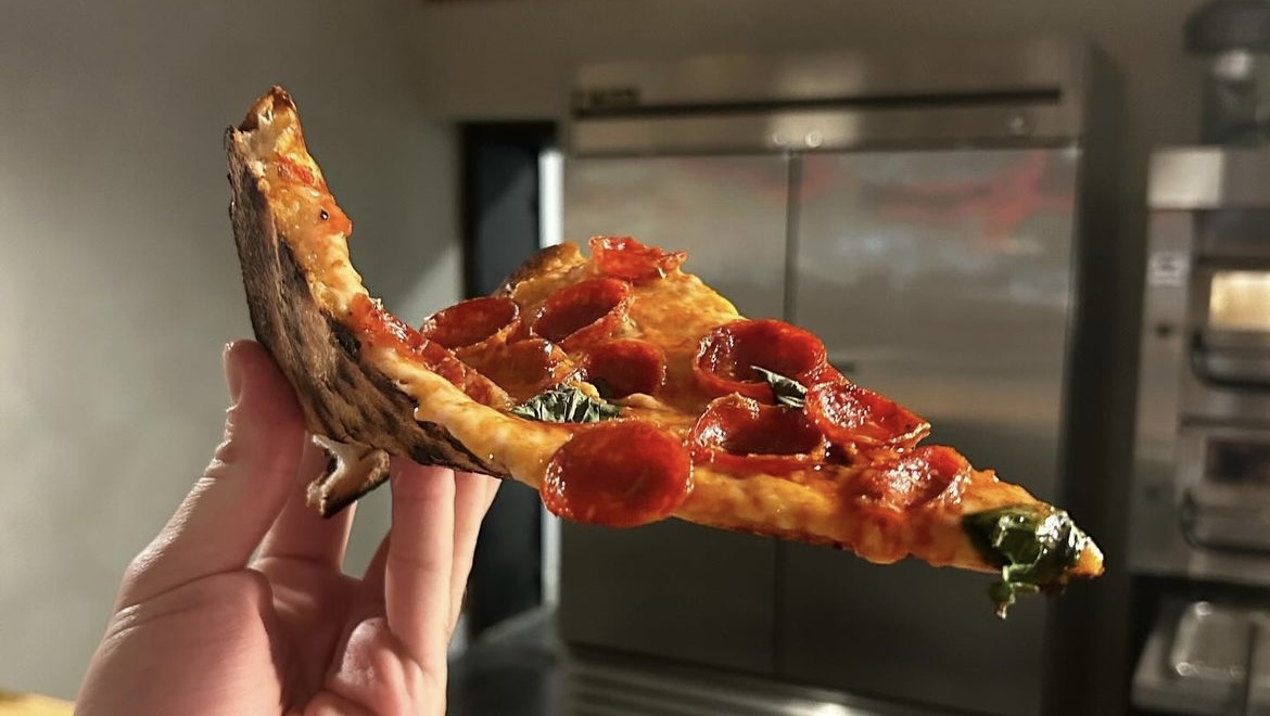 Montreal Restaurant Guide: maps pizza