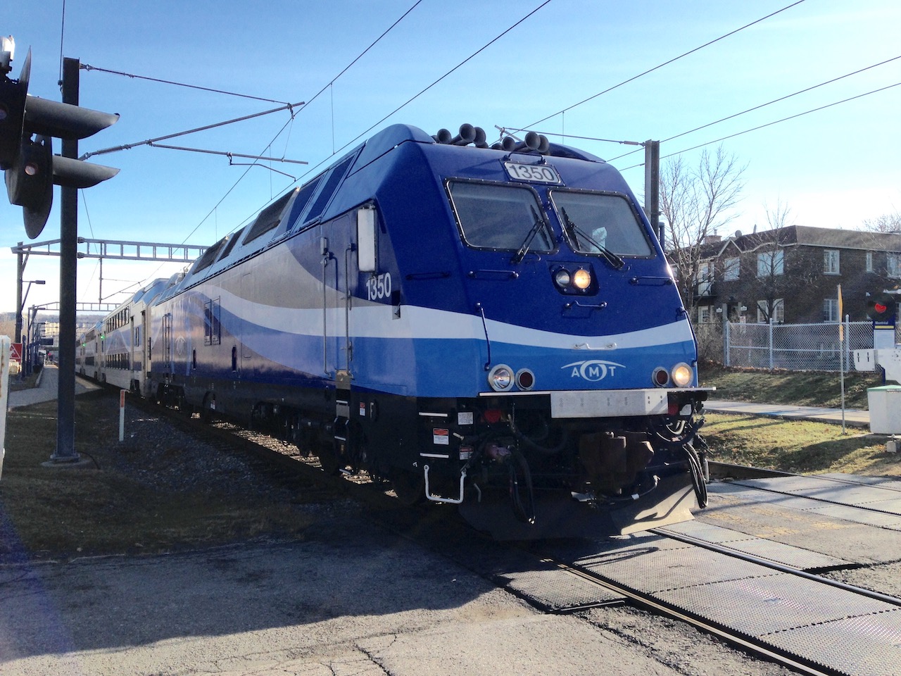 quebec Montreal commuter rail lines AMT EXO