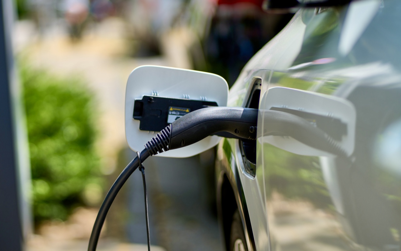 montreal charging stations electric vehicles