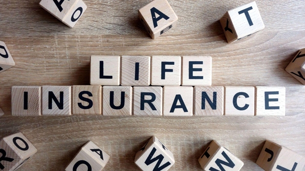 Why Smart Earners Are Buying Life Insurance in Their 20s